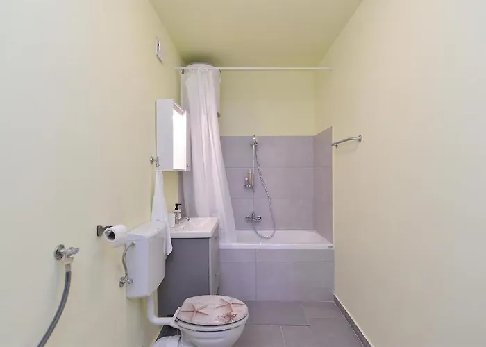 Apartment Maya